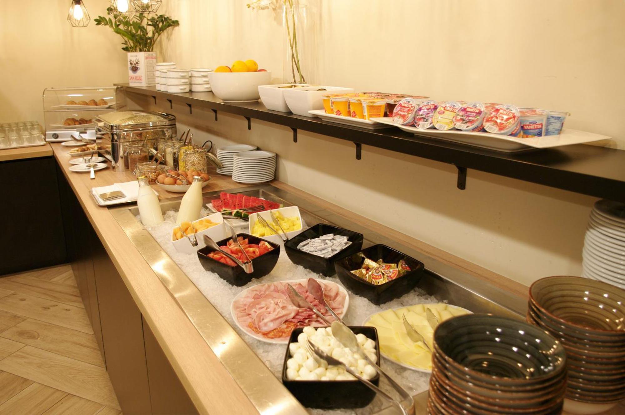 Szálloda Lipa, & Bistro 3*